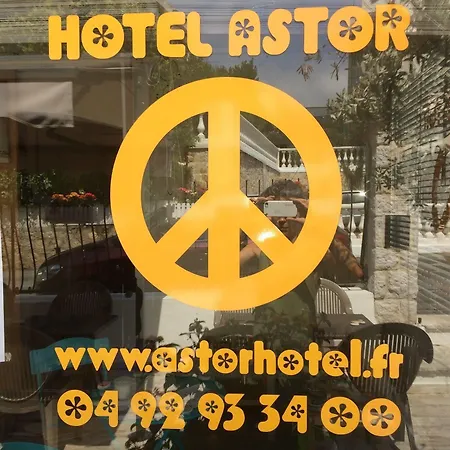 Hotel & Astor