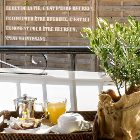 & Astor Hotel 3*