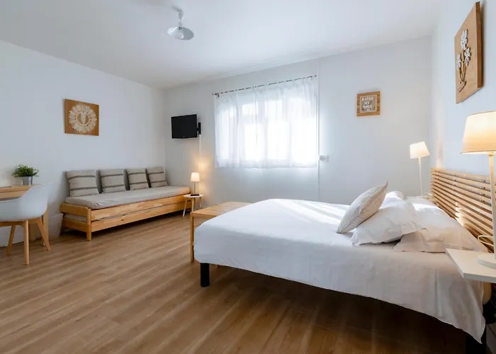 & Astor 3* Антиб