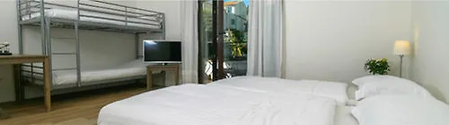 & Astor Отель