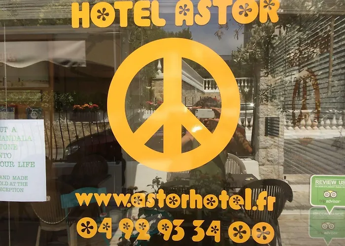 Отель & Astor